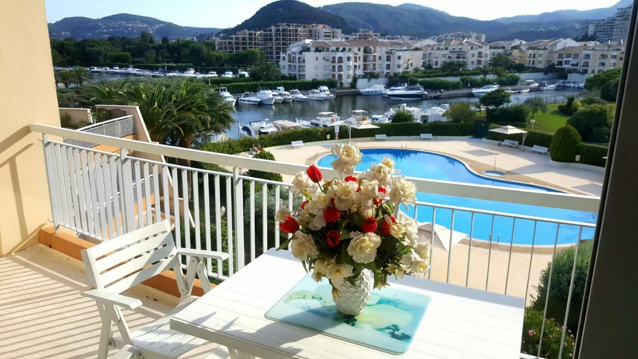 MandelieuSomptueux 3 Pieces Vue Sur Piscine别墅 外观 照片